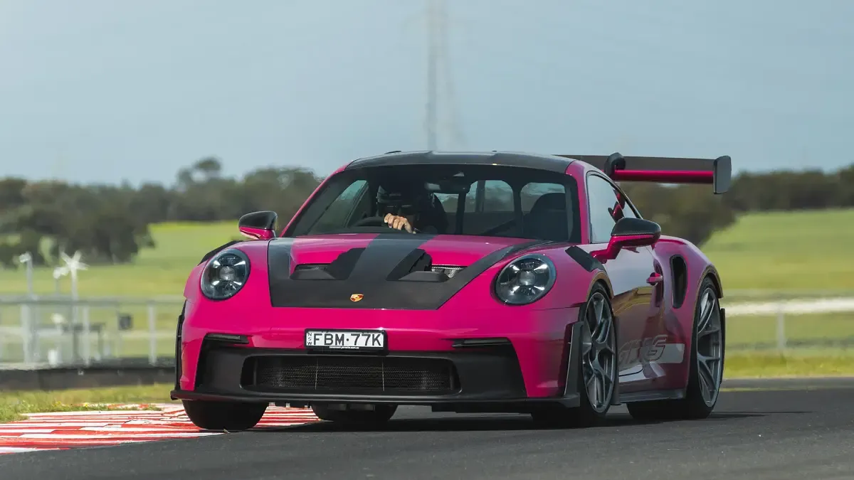 2025 Porsche 718 Cayman