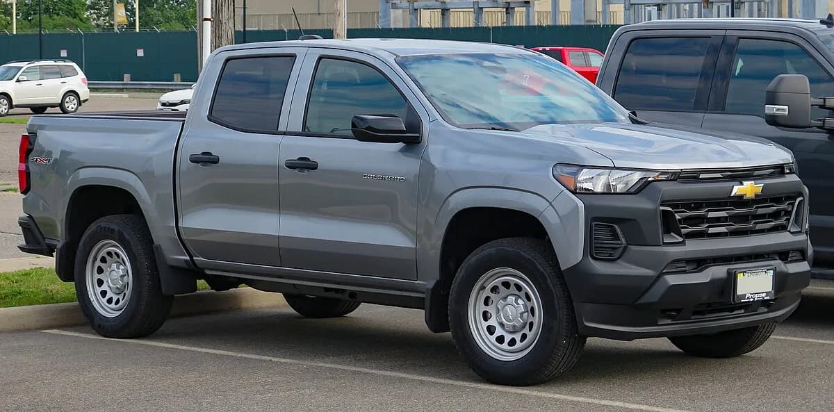 2025 Chevrolet Colorado WT